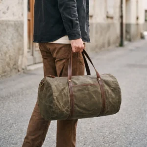sac-voyage-toile-ciree-cuir-zanskar-vert-kaki-olive-porte-norvaed_1300x1300